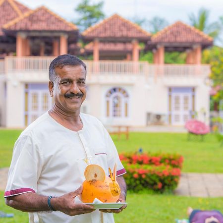 Aida Hotel Bentota Buitenkant foto