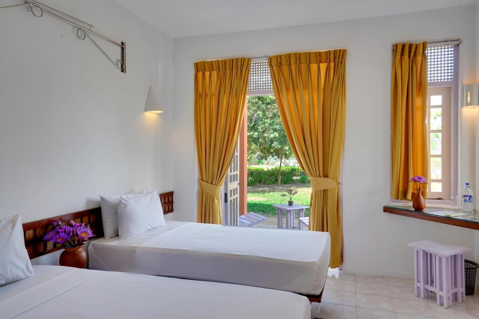 Aida Hotel Bentota Buitenkant foto