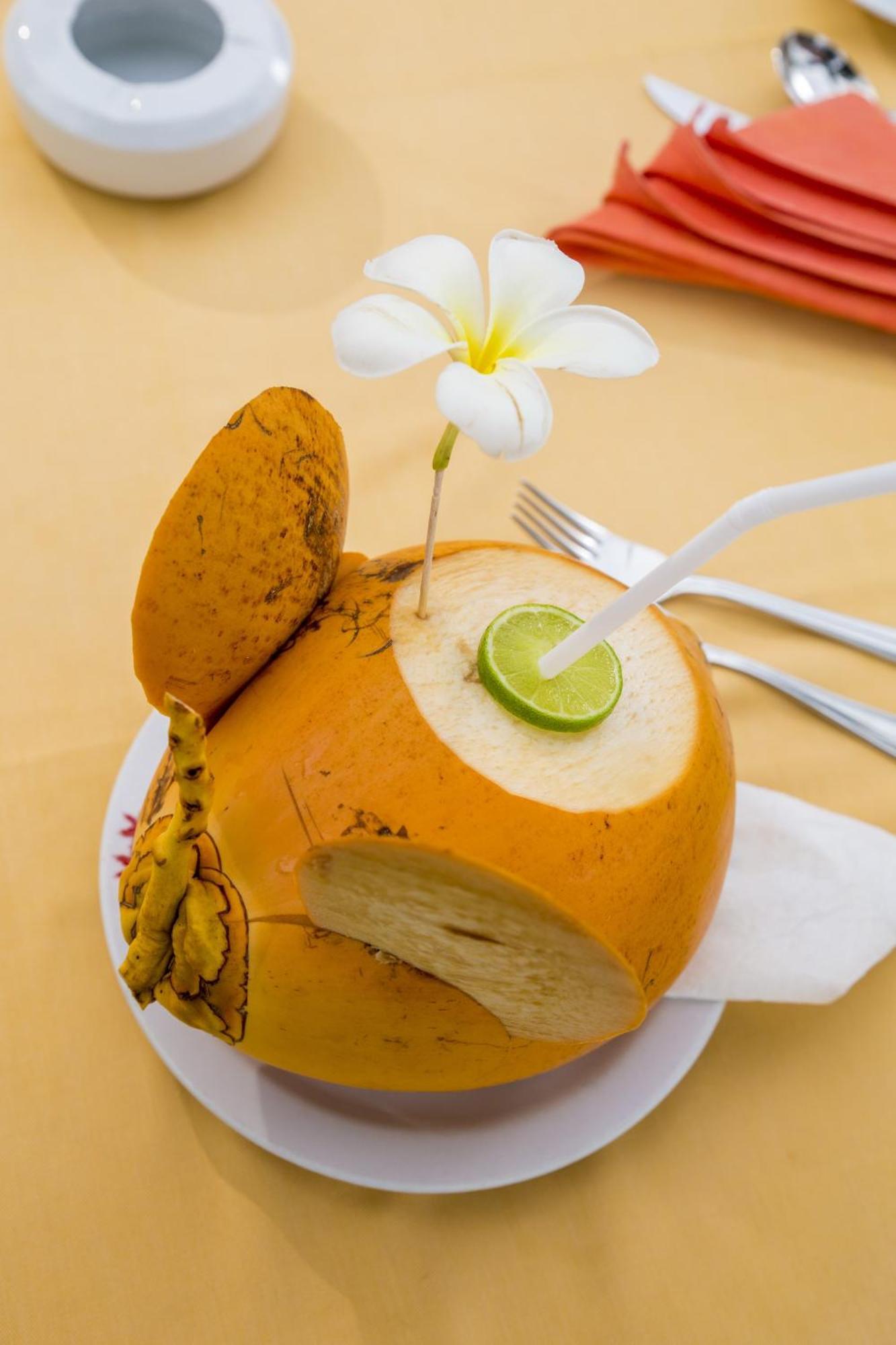 Aida Hotel Bentota Buitenkant foto