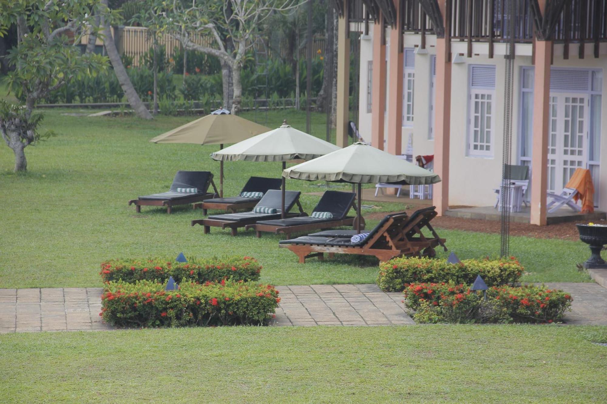 Aida Hotel Bentota Buitenkant foto