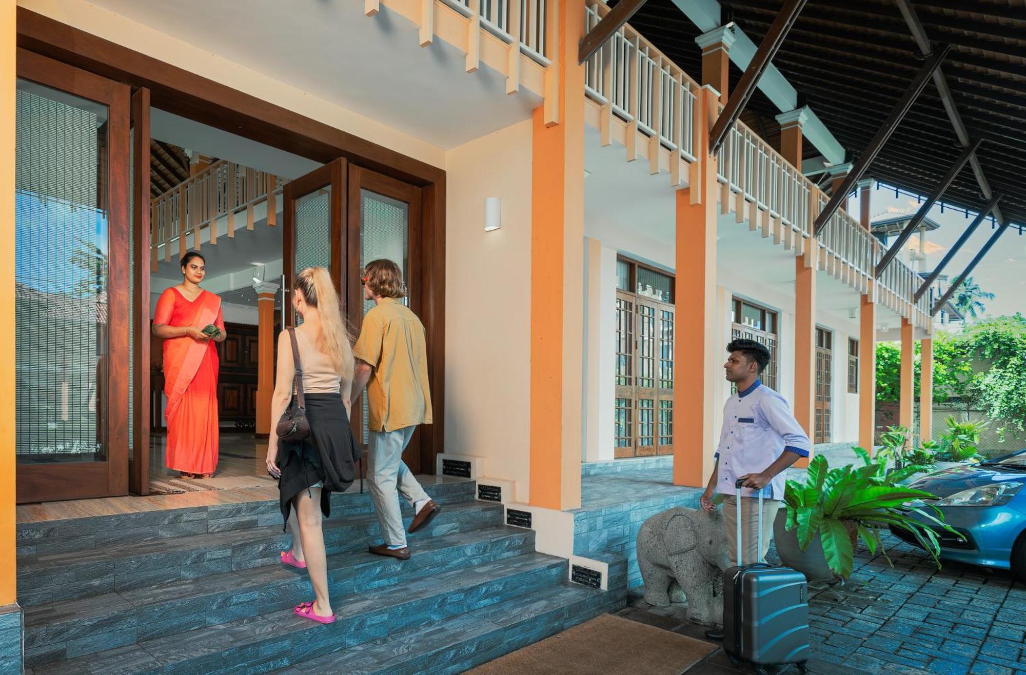 Aida Hotel Bentota Buitenkant foto