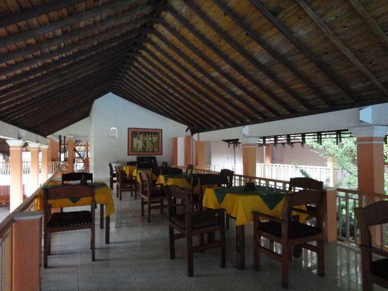Aida Hotel Bentota Buitenkant foto